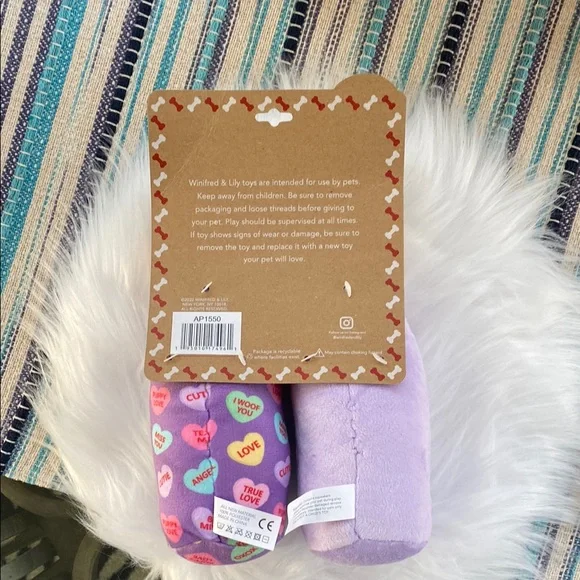 New Sweetheart Sparkling Pupsecco Pet Toy - Purple and Gold - Picture 2 of 2